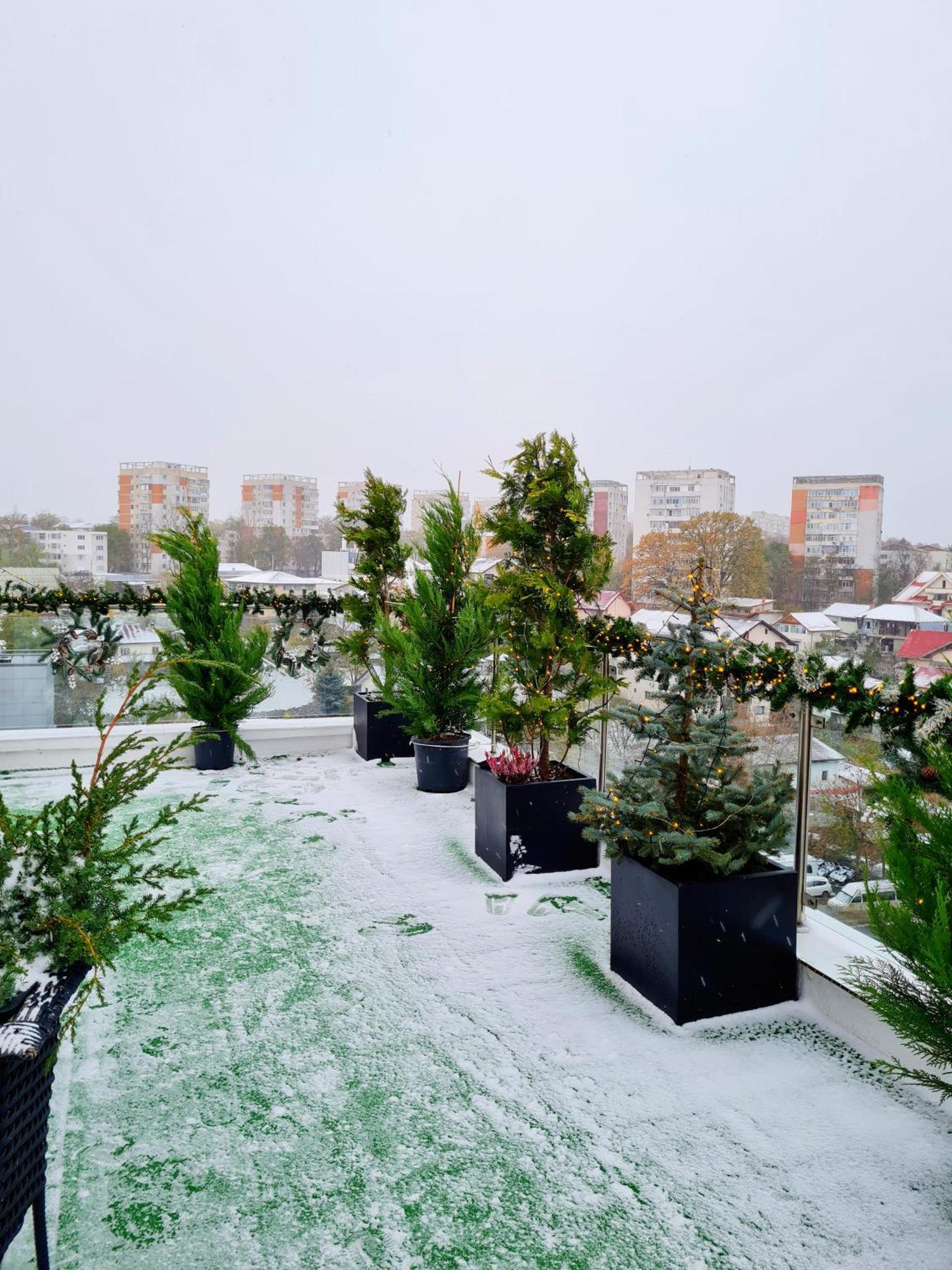 Penthouse Aeroport Iasi Apartman Kültér fotó