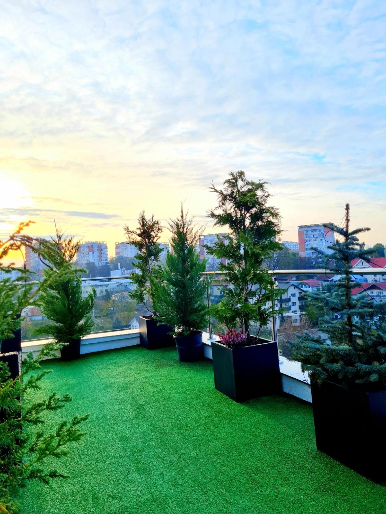 Penthouse Aeroport Iasi Apartman Kültér fotó
