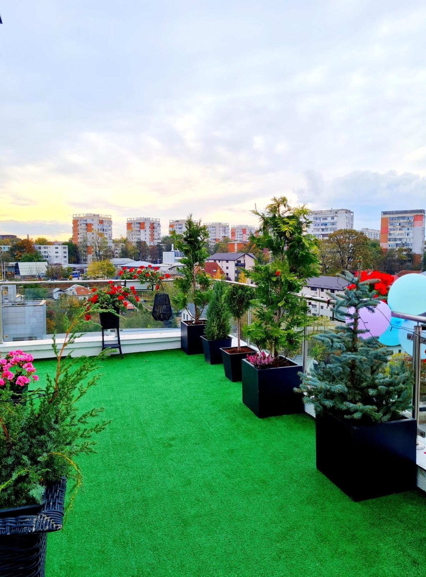 Penthouse Aeroport Iasi Apartman Kültér fotó