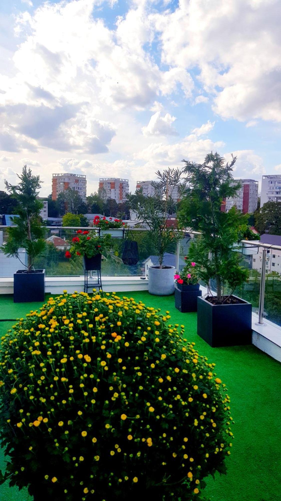 Penthouse Aeroport Iasi Apartman Kültér fotó